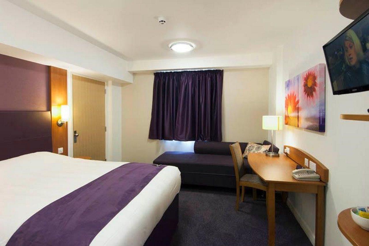 Premier Inn Llandudno Llandudno Junction Exterior foto